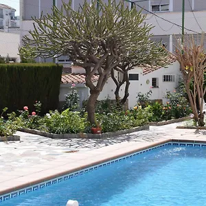 El Jardin Benerja Apartment